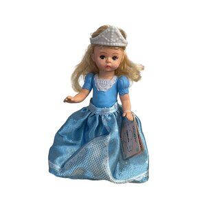 Madame Alexander Cinderella Mini 5" Doll Mcdonalds